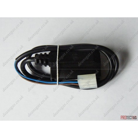 Ariston Three Way Valve Cable 65104523 (Genus HE 24/30/38)